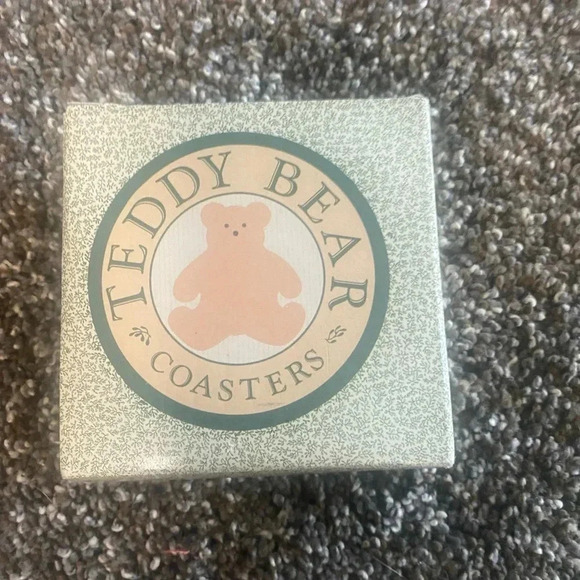 Vintage Tin Teddy Bear In Hat Coasters Cork Back Set Of 6- New In Box - Picture 5 of 5